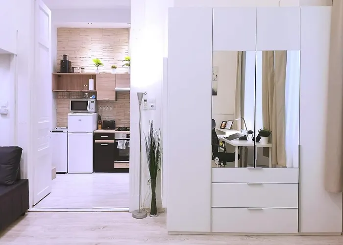 Apartment Central, New Cosy, Quiet