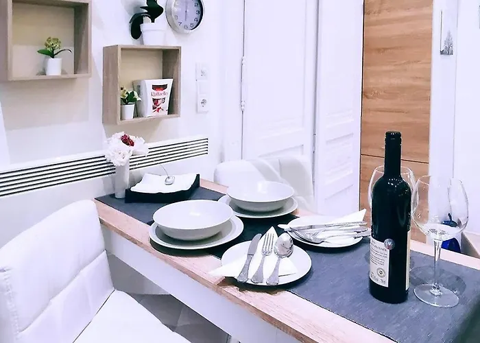 Central, New Cosy, Quiet Appartamento Budapest